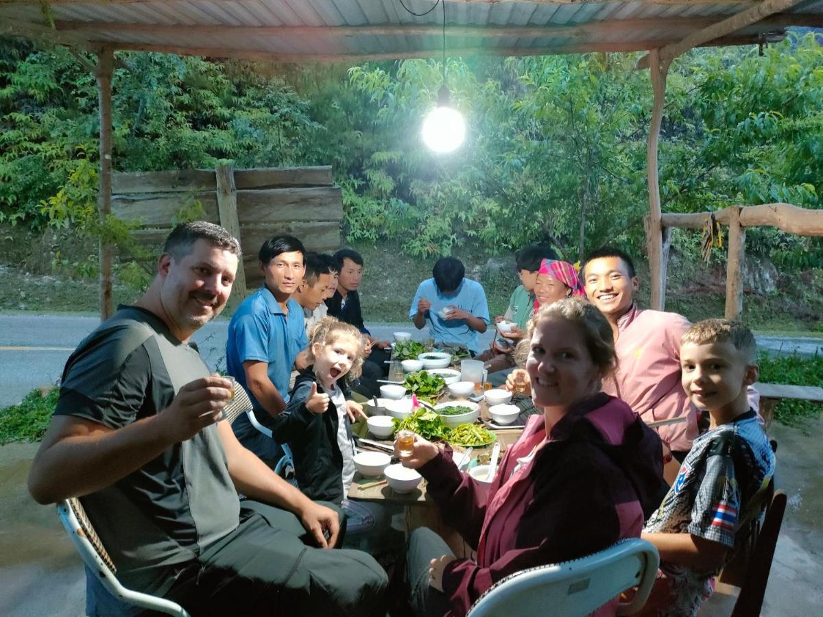 Indigenous homestay 1 Mu Cang Chai Buitenkant foto